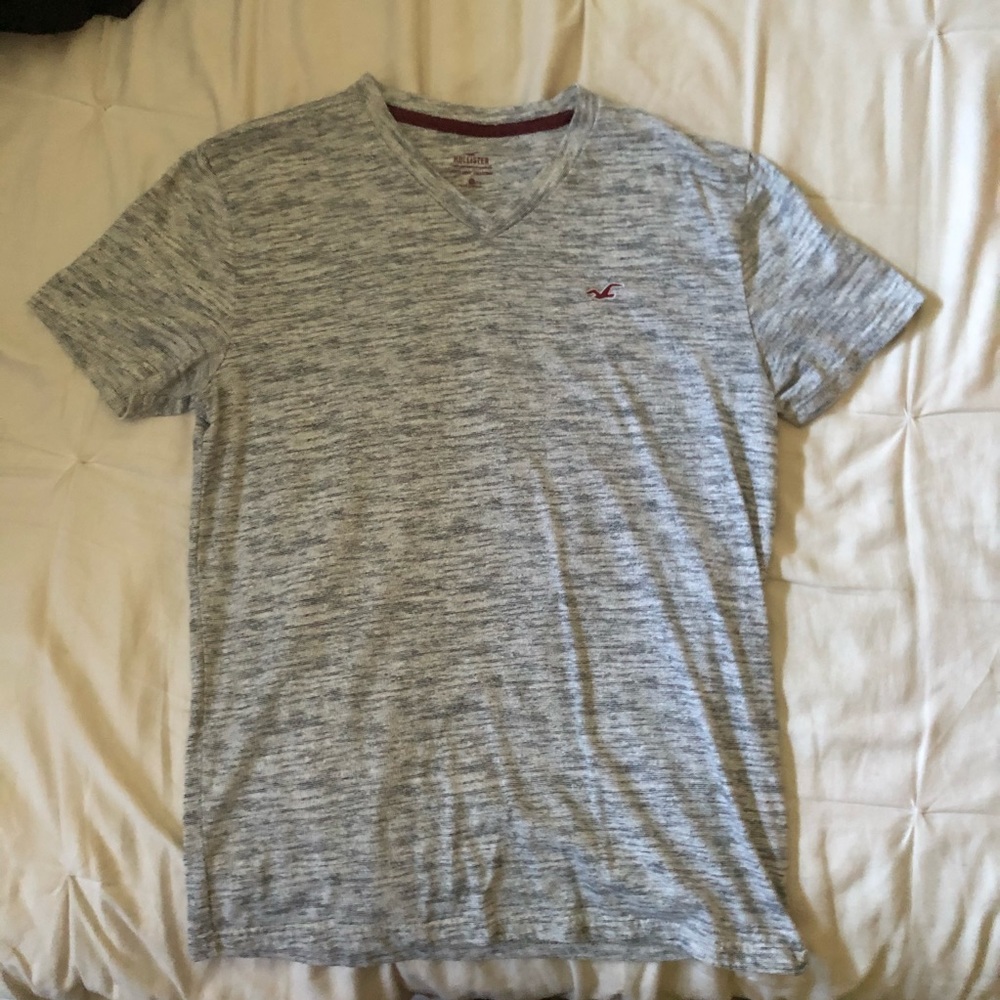 Hollister gray v neck